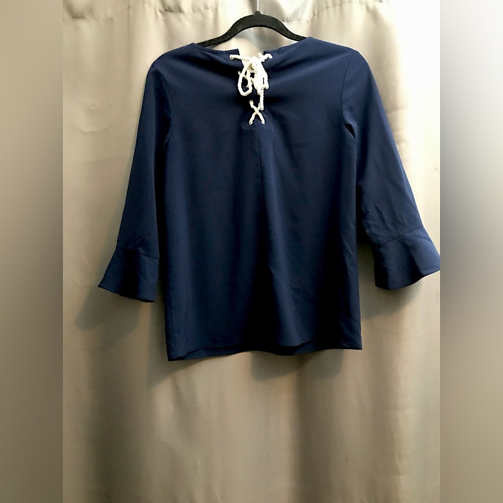 Tommy Hilfiger long sleeve front tie design size xs